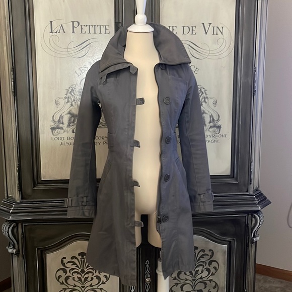 H&M jacket - Picture 4 of 7